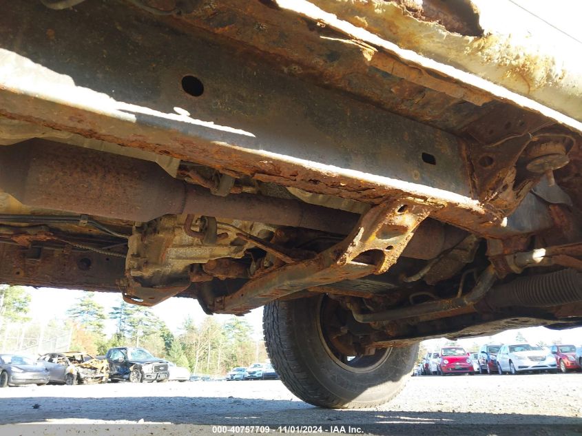 2001 Toyota Tacoma Base V6 VIN: 5TEWN72N51Z726404 Lot: 40757709