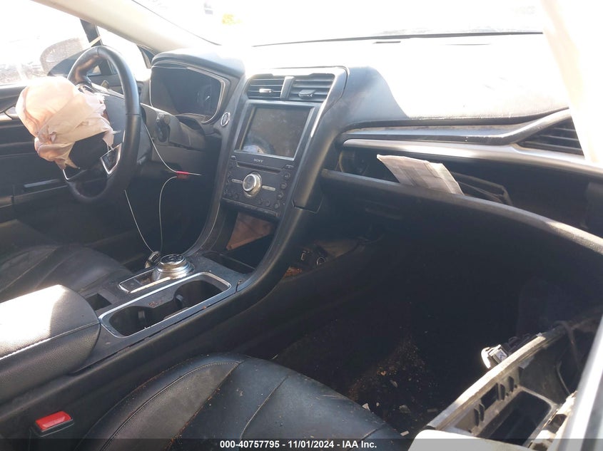 2017 FORD FUSION VIN: 3FA6P0D96HR208822