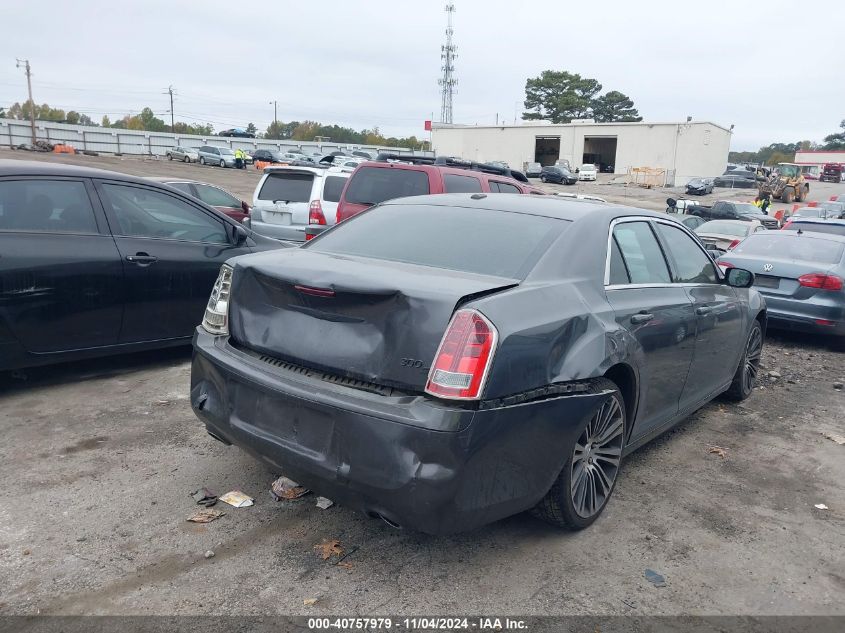 VIN 2C3CCABG4DH735784 2013 CHRYSLER 300 no.4