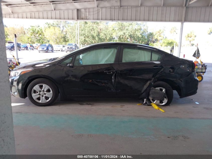 2017 Kia Forte Lx VIN: 3KPFK4A7XHE125971 Lot: 40758106