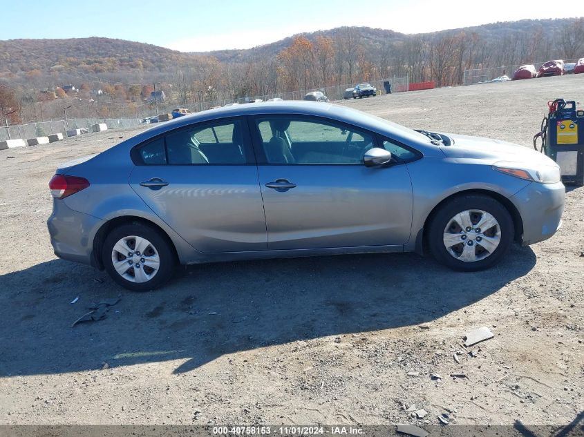 2017 Kia Forte Lx/S VIN: 3KPFK4A74HE076671 Lot: 40758153