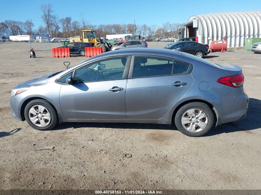 2017 Kia Forte Lx/S VIN: 3KPFK4A74HE076671 Lot: 40758153