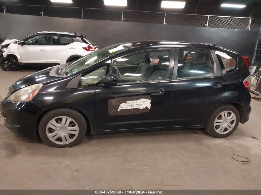 2013 Honda Fit VIN: JHMGE8H39DC035779 Lot: 40759068