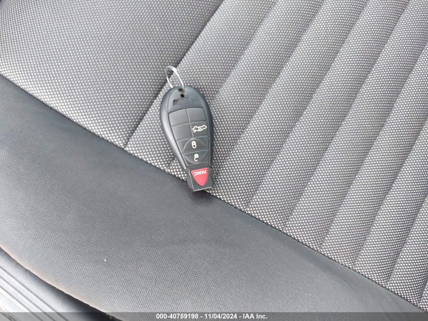 2014 Dodge Challenger R/T VIN: 2C3CDYBT0EH260641 Lot: 40759198