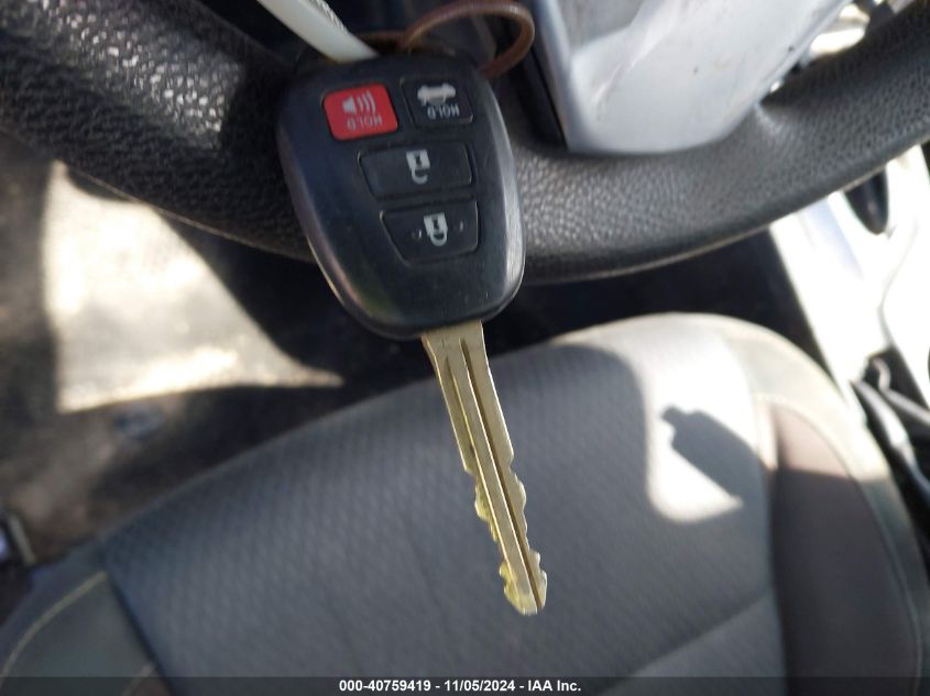 2018 TOYOTA COROLLA VIN: 5YFBURHE9JP797695