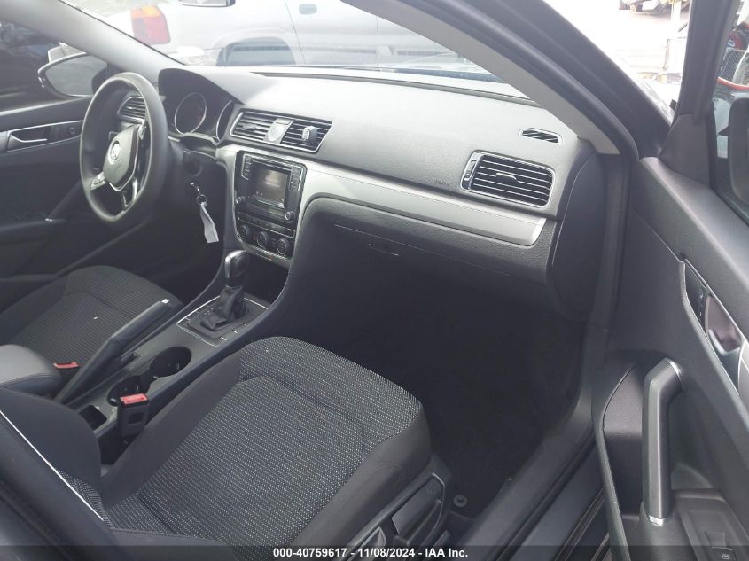VIN 1VWAT7A31HC077674 2017 VOLKSWAGEN PASSAT 1.8T S