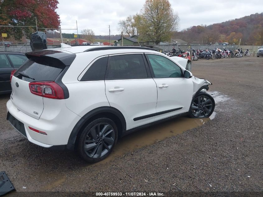 VIN KNDCC3LC0H5069135 2017 KIA NIRO no.4