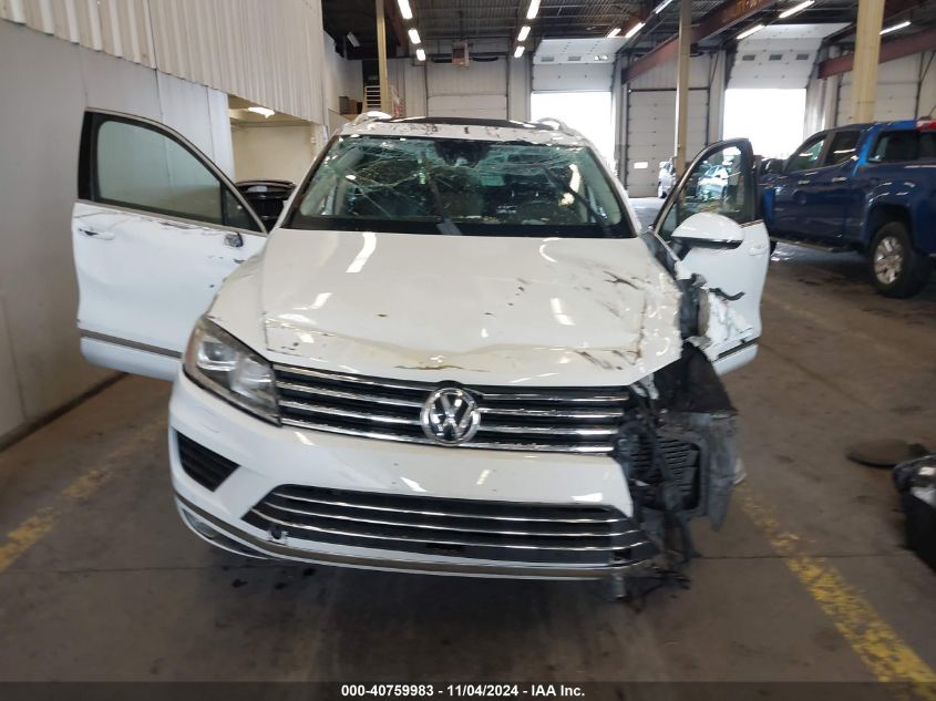 2016 Volkswagen Touareg Tdi Executive VIN: WVGEP9BP9GD002957 Lot: 40759983