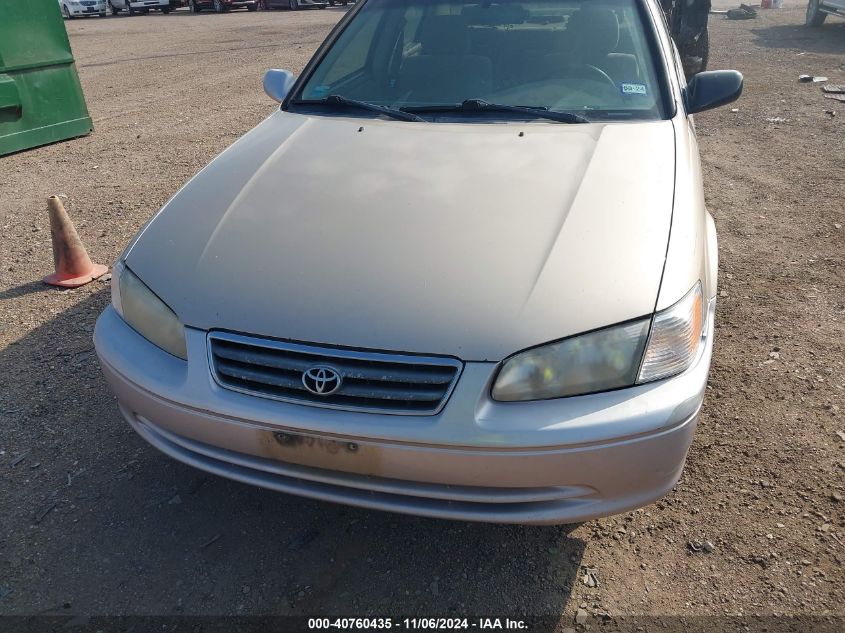 2000 Toyota Camry Le VIN: JT2BG22K0Y0504034 Lot: 40760435