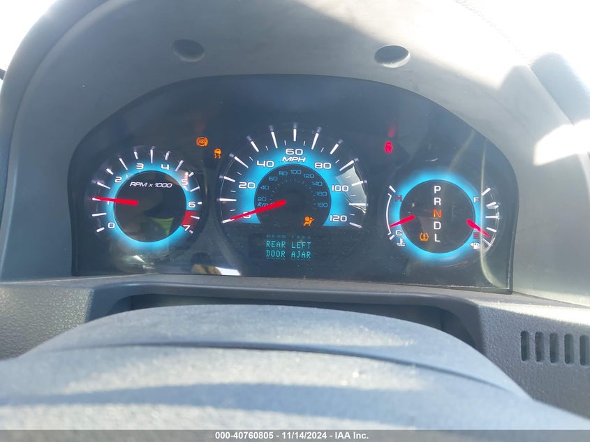 2011 FORD FUSION VIN: 3FAHP0JA9BR128039