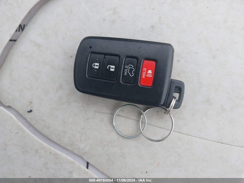 2016 TOYOTA RAV4 LIMITED - JTMDFREV7GD180931