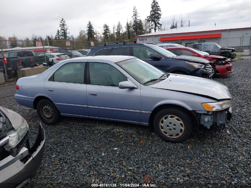 1997 Toyota Camry Le VIN: JT2BG22K5V0013521 Lot: 40761138