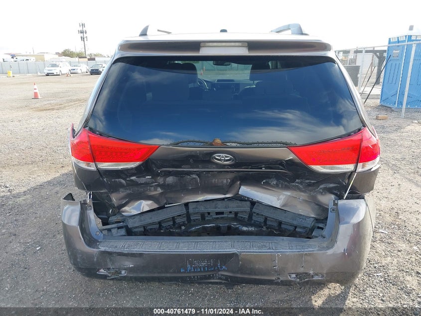 2011 Toyota Sienna Le V6 VIN: 5TDKK3DC5BS165440 Lot: 40761479