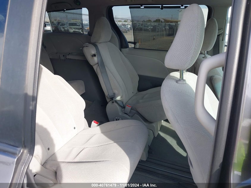 2011 Toyota Sienna Le V6 VIN: 5TDKK3DC5BS165440 Lot: 40761479