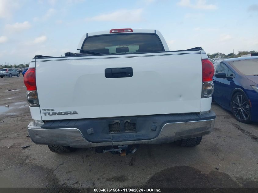 2007 Toyota Tundra Sr5 5.7L V8 VIN: 5TFEV54117X027524 Lot: 40761584