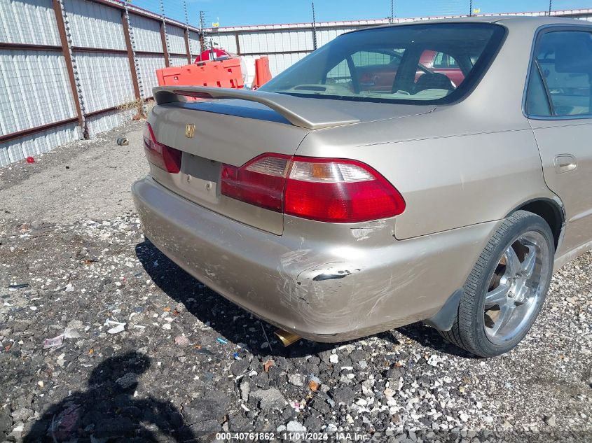 2000 Honda Accord 2.3 Ex VIN: 1HGCG565XYA109212 Lot: 40761862