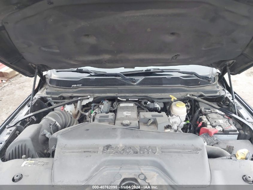 2019 Ram 3500 Laramie 4X4 8' Box VIN: 3C63RRJL2KG576016 Lot: 40762095