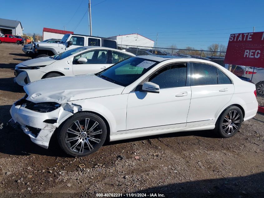 2013 Mercedes-Benz C 300 Luxury 4Matic/Sport 4Matic VIN: WDDGF8ABXDR266824 Lot: 40762231