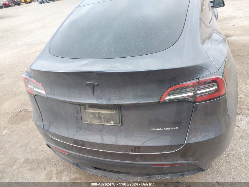 2021 Tesla Model Y Long Range Dual Motor All-Wheel Drive VIN: 5YJYGAEE2MF299930 Lot: 40762470