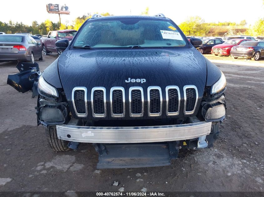 2016 Jeep Cherokee Latitude VIN: 1C4PJMCBXGW101702 Lot: 40762574