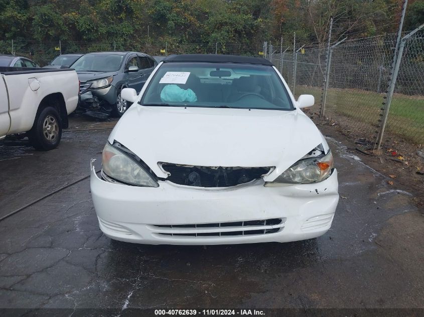 2002 Toyota Camry Le VIN: 4T1BE32K02U031122 Lot: 40762639