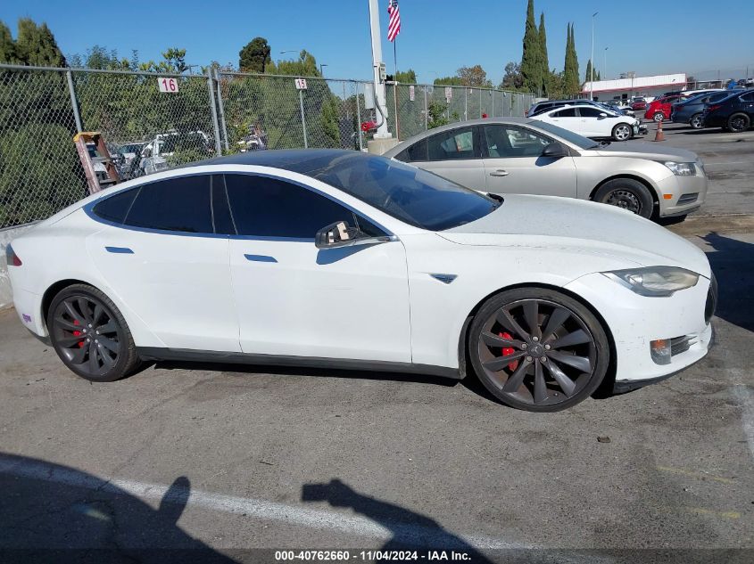 2015 Tesla Model S 85D/P85D VIN: 5YJSA1H44FF080609 Lot: 40762660