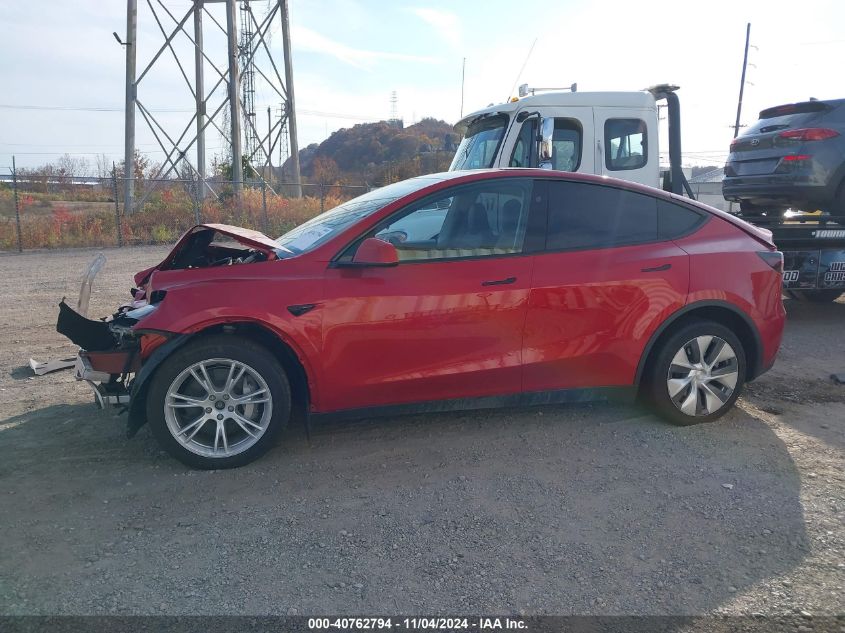 2023 Tesla Model Y VIN: 7SAYGDEE2PA174108 Lot: 40762794