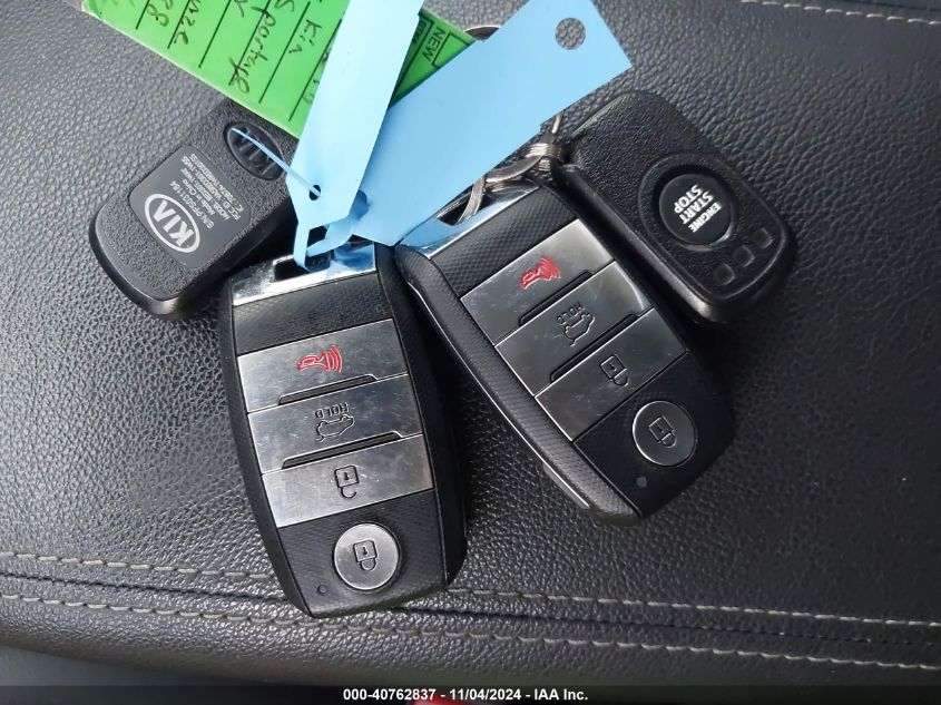 2018 KIA SPORTAGE EX - KNDPNCAC7J7401838