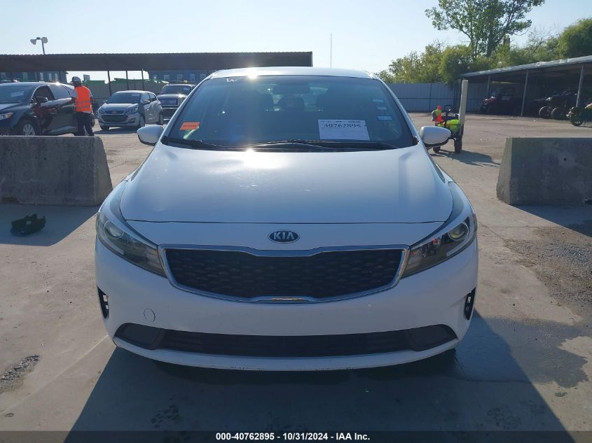 2017 Kia Forte Lx VIN: 3KPFK4A7XHE112475 Lot: 40762895