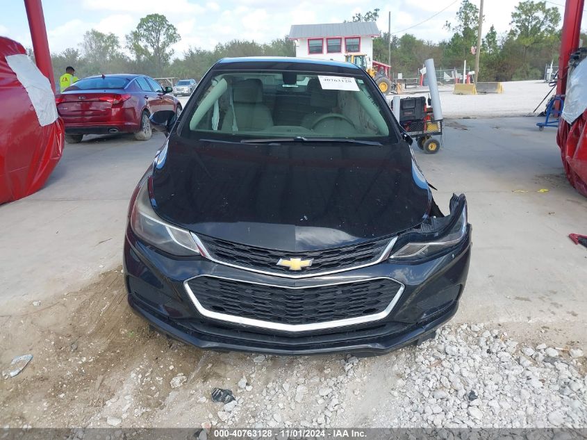 2018 Chevrolet Cruze Lt Auto VIN: 1G1BE5SM1J7227772 Lot: 40763128