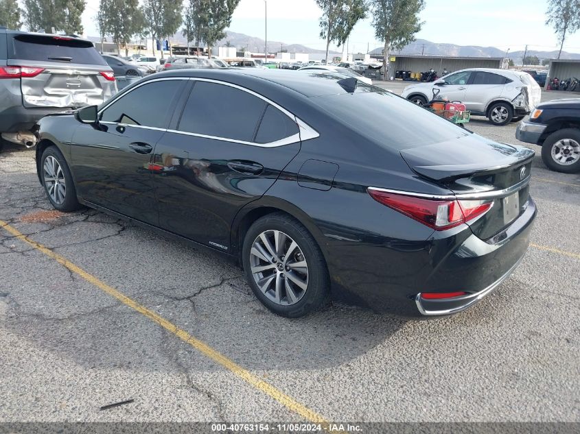 VIN 58ACA1C16MU009695 2021 Lexus ES, 300H no.3