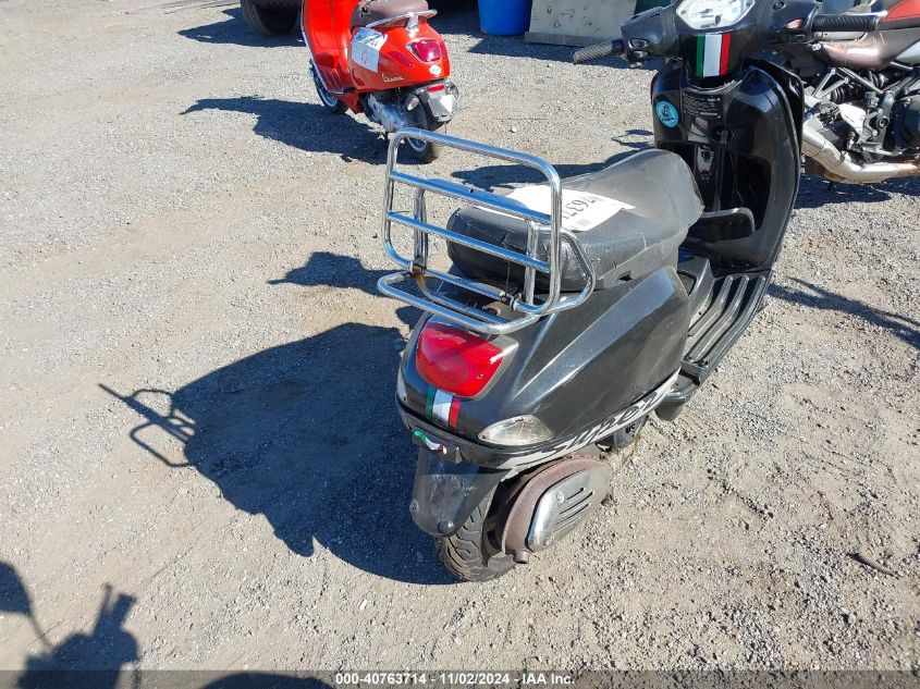 2008 Vespa Lx 150 VIN: ZAPM448F985013610 Lot: 40763714