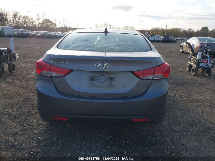 VIN 5NPDH4AE8DH391077 2013 Hyundai Elantra, Gls no.16