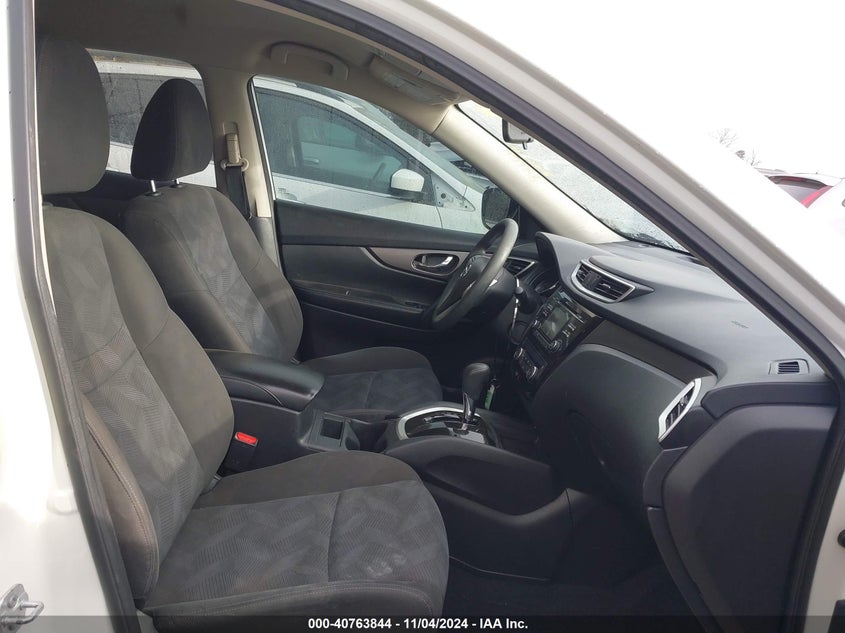 2016 NISSAN ROGUE SV - KNMAT2MV0GP626923