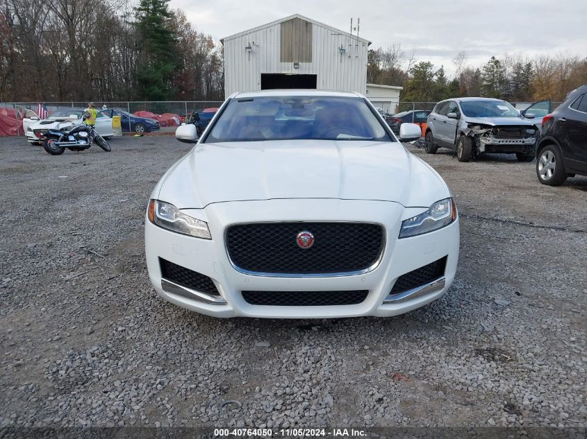 2018 Jaguar Xf 25T Prestige VIN: SAJBK4FX2JCY64564 Lot: 40764050