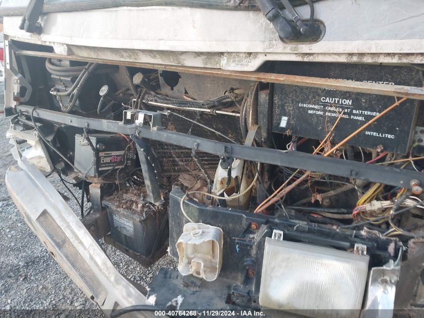 1994 Chevrolet P30 VIN: 1GBKP37N8R3302353 Lot: 40764268