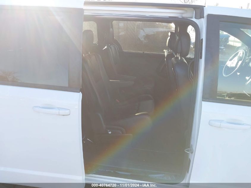 2019 Dodge Grand Caravan Gt VIN: 2C4RDGEG7KR688761 Lot: 40764720