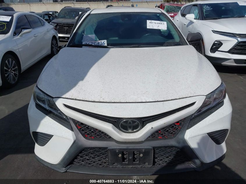 2018 Toyota Camry Se VIN: 4T1B11HK2JU049157 Lot: 40764883