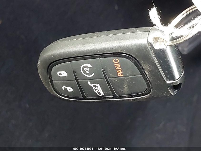 VIN 1C4PJMLB3KD293467 2019 JEEP CHEROKEE ALTITUDE 4X4