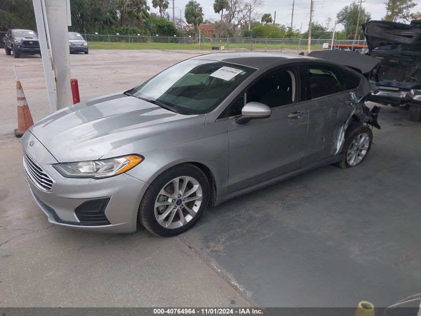 VIN 3FA6P0HD2LR104318 2020 FORD FUSION SE