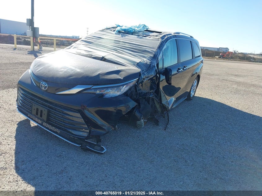Vin: 5tdzskfc7rs114599, lot: 41254496, toyota sienna limited 20242