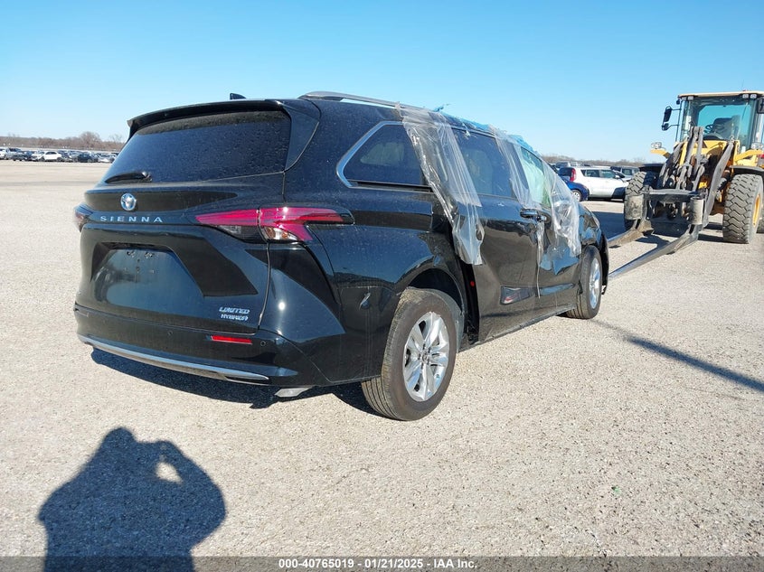 Vin: 5tdzskfc7rs114599, lot: 41254496, toyota sienna limited 20244