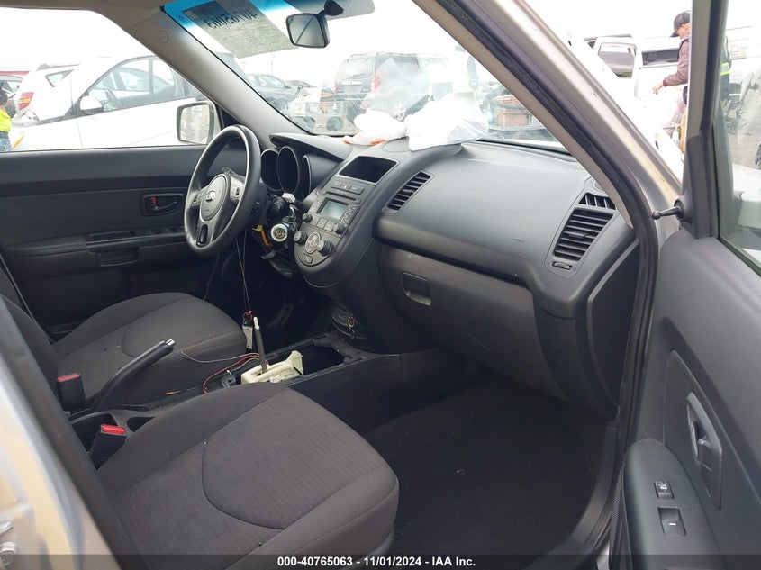 2013 KIA SOUL VIN: KNDJT2A55D7765493
