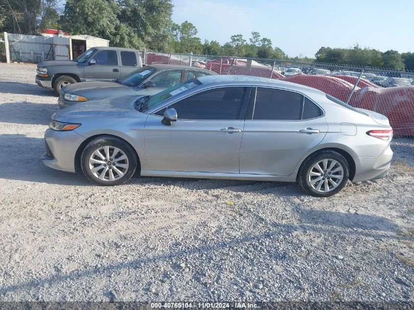 2018 Toyota Camry Le VIN: 4T1B11HKXJU063176 Lot: 40765104