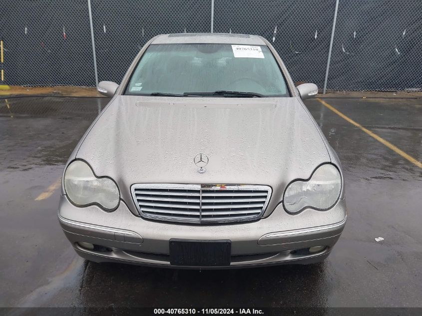 2004 Mercedes-Benz C 240 VIN: WDBRF61J24F526485 Lot: 40765310