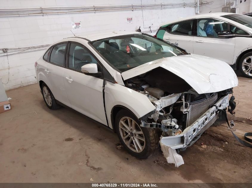 VIN 1FADP3F28FL343322 2015 Ford Focus, SE no.1