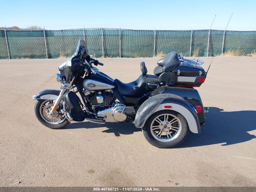 2013 Harley-Davidson Flhtcutg Tri Glide Ultra Classic VIN: 1HD1MAM18DB850291 Lot: 40765721