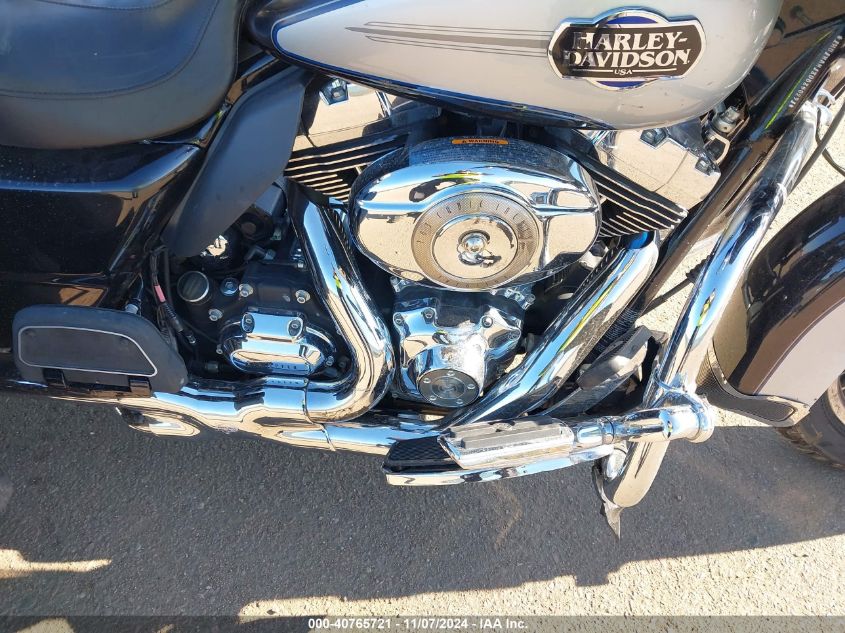 2013 Harley-Davidson Flhtcutg Tri Glide Ultra Classic VIN: 1HD1MAM18DB850291 Lot: 40765721