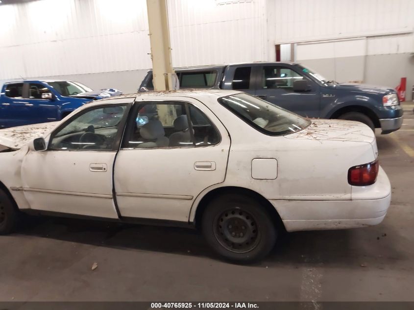 1996 Toyota Camry Dx/Le/Xle VIN: JT2BG12K1T0355085 Lot: 40765925