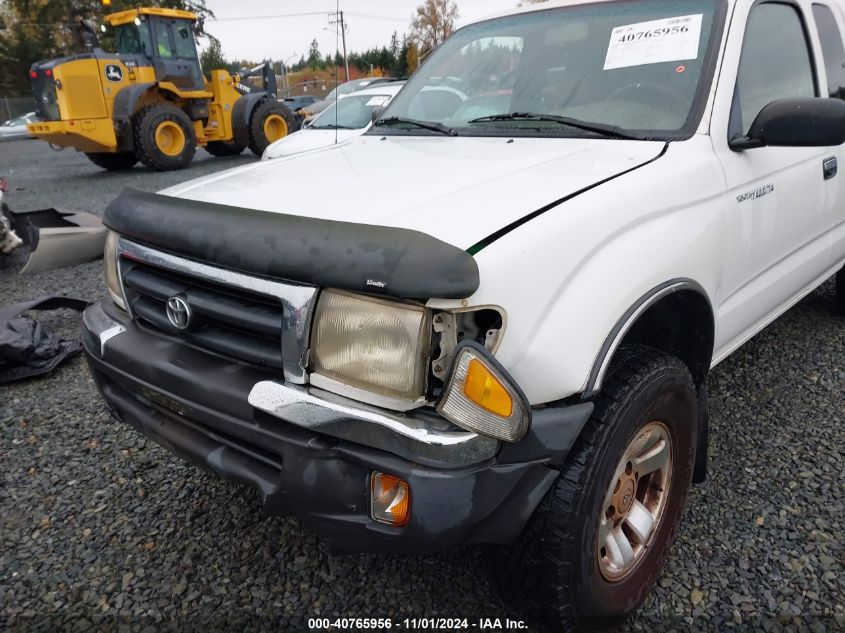 1999 Toyota Tacoma VIN: 4TAWN72N4XZ464617 Lot: 40765956